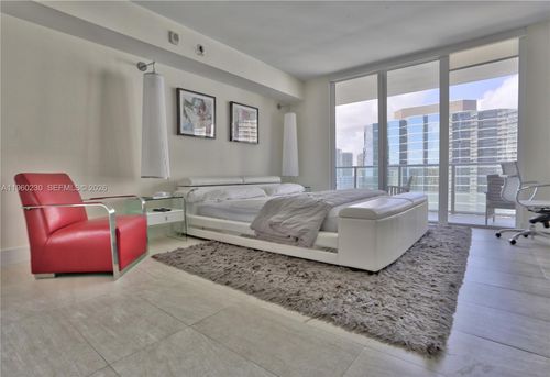 apt-2700-1300 Brickell Bay Dr, Miami, FL, 33131-3396 | Card Image