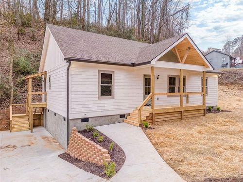 79 Logan Ln, Ellijay, GA, 30540-3166 | Card Image