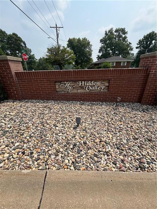 2607 Ashmat Ln, Saint Joseph, MO, 64506-2099 | Card Image