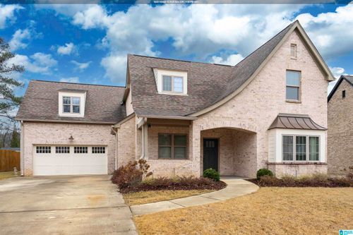 7986 Knoll Ln, TRUSSVILLE, AL, 35173-1169 | Card Image