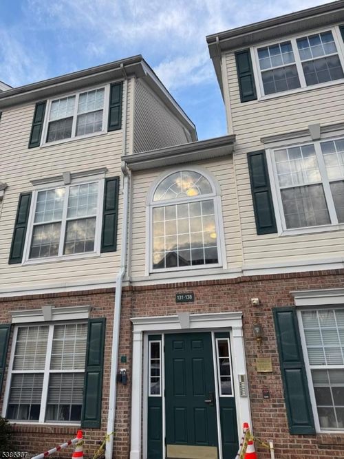 138-138 Limerick Ln, Phillipsburg, NJ, 08865-5733 | Card Image