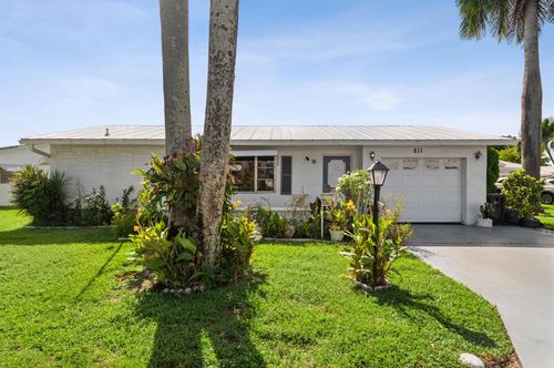 811 Sw 18th Ct, Boynton Beach, FL, 33426-5435 | Card Image