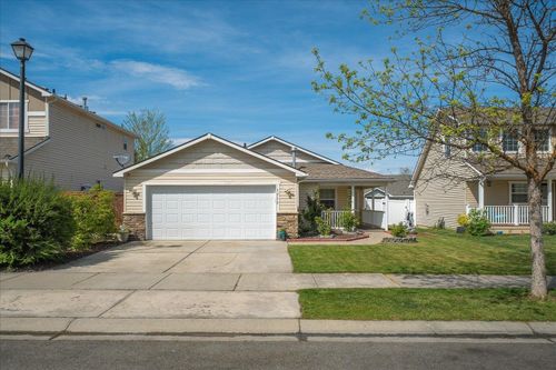 1515 E Beacon Ln, Spokane, WA, 99217 | Card Image
