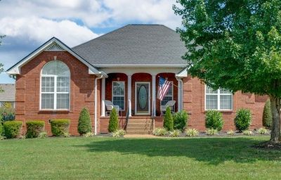 1709 Clover Dr, House other with 3 bedrooms, 2 bathrooms and 2 parking in Lebanon TN | Image 1