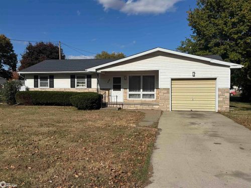 534 Jefferson St, Wapello, IA, 52653-1424 | Card Image