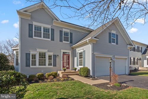 10052 Naughton Ct, BRISTOW, VA, 20136-3068 | Card Image