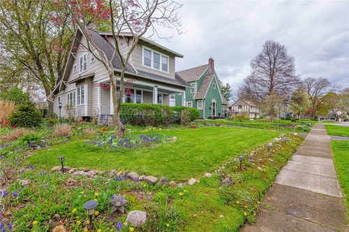 65 Bradford Rd, Rochester, NY, 14618-2912 | Card Image