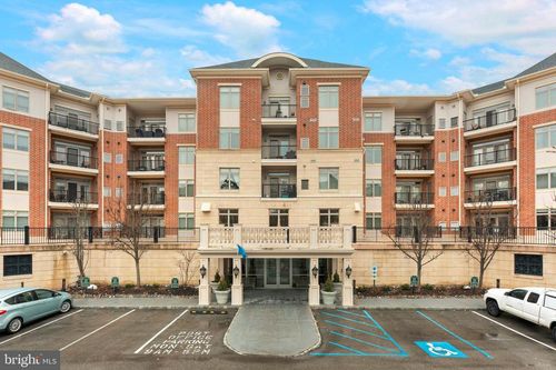 531 Carson Ter, HUNTINGDON VALLEY, PA, 19006-4721 | Card Image