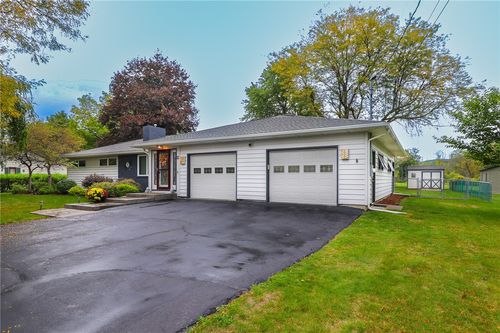 29 Suburban Dr, Elmira, NY, 14903-9394 | Card Image