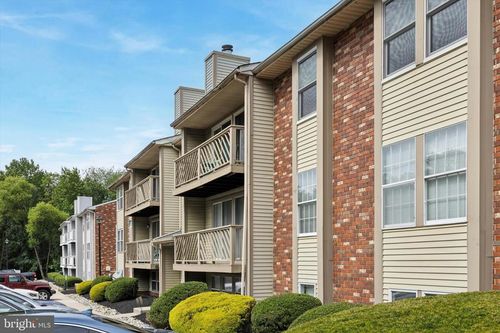 27 Teaberry Ct, MARLTON, NJ, 08053-3736 | Card Image