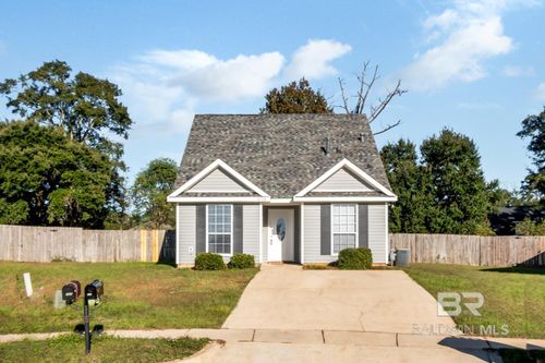 8710 Londonderry Ct, Mobile, AL, 36695-9657 | Card Image