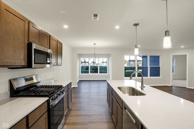 134 Maxim Ct, Condo with 2 bedrooms, 2 bathrooms and null parking in Cumberland IN | Image 22
