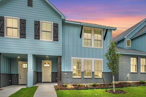 9553 Thorncrown Ln, Fort Worth, TX, 76179-0019 | Card Image