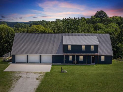 17110 Lincoln Rd, Fayette, IA, 52142-9539 | Card Image