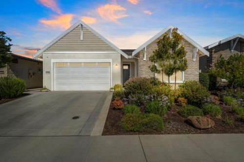 701 Universal Court, Roseville, CA, 95747 | Card Image