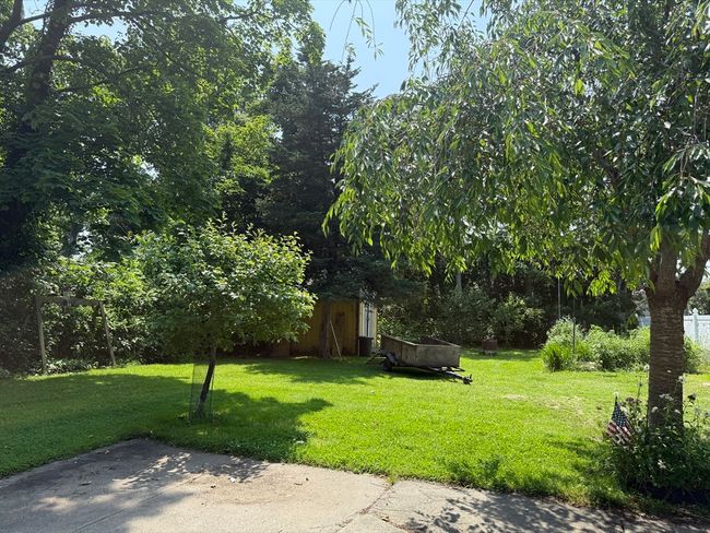 143 S Main St, House other with 2 bedrooms, 1 bathrooms and 4 parking in Acushnet MA | Image 11