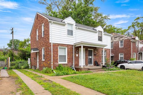 16629 Hubbell St, Detroit, MI, 48235-4524 | Card Image