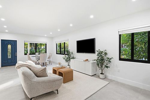 447 36th St, West Palm Beach, FL, 33407-4429 | Card Image