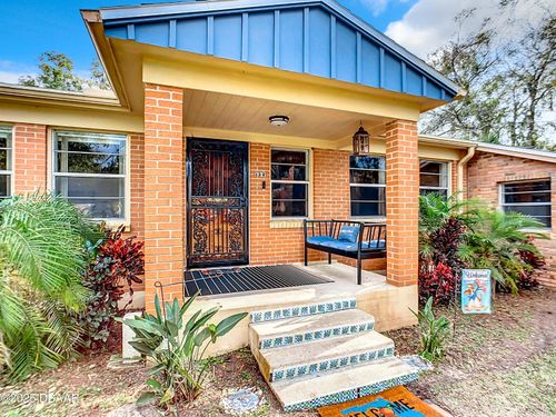 133 10th St, Holly Hill, FL, 32117-2827 | Card Image