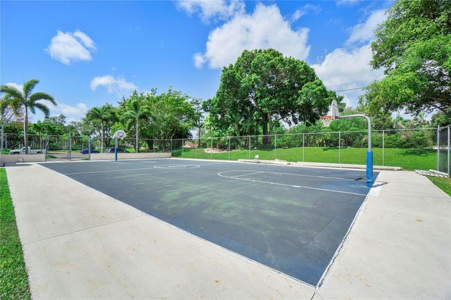 4306 Carambola Cir N, Townhouse with 2 bedrooms, 3 bathrooms and null parking in Coconut Creek FL | Image 47