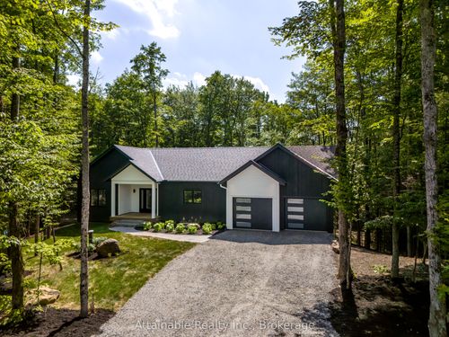 23 Collins Crt, Utterson, ON, P0B1M0 | Card Image