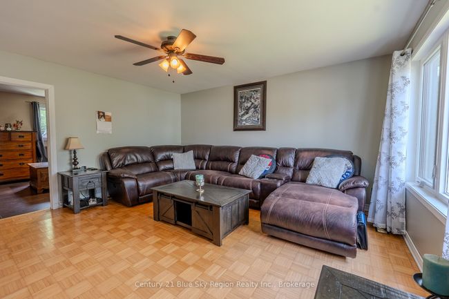 240 Cache Bay Rd, House other with 2 bedrooms, 1 bathrooms and 8 parking in Sturgeon Falls ON | Image 11
