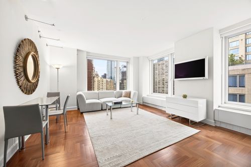 14f-240 Riverside Blvd, New York, NY, 10069-1030 | Card Image