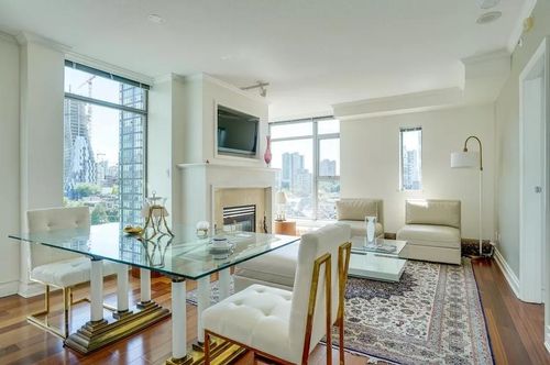 1003-1790 Bayshore Dr, Vancouver, BC, V6G3G5 | Card Image