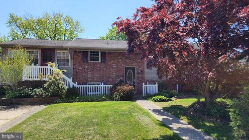 318 Oakwood Ave, GLASSBORO, NJ, 08028-2212 | Card Image