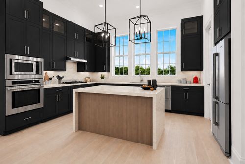 4080 Oak Cir, Addison, TX, 75001-1577 | Card Image