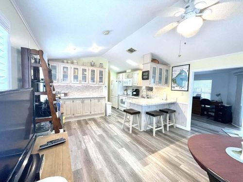 111-7950 State Road 78 W, Okeechobee, FL, 34974-7750 | Card Image