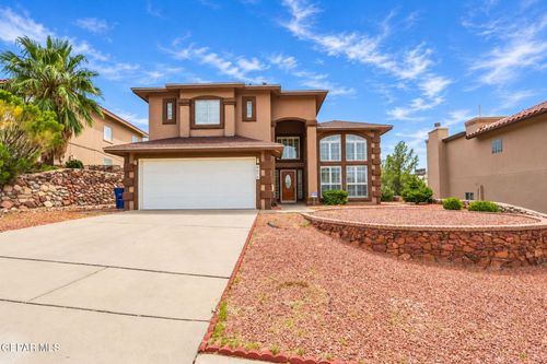 6076 Los Siglos Dr, El Paso, TX, 79912-7508 | Card Image