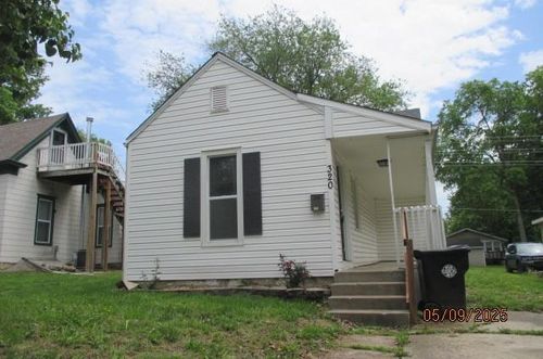 320 Campbell St, Pleasant Hill, MO, 64080-1220 | Card Image