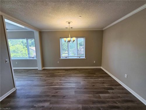 2327 Bermuda Village Dr, Advance, NC, 27006 | Card Image