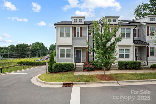 5020 Belmont Crossing Dr, Belmont, NC, 28012-4079 | Card Image