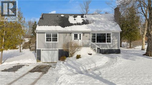 100 Meadowbank Ave, Saint John, NB, E2K2C8 | Card Image