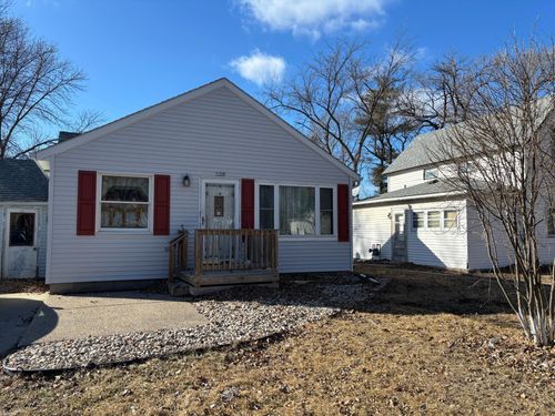 1109 14th St, Clarkfield, MN, 56223-1003 | Card Image