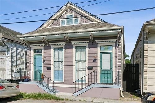 1220 Bartholomew St, New Orleans, LA, 70117-5208 | Card Image