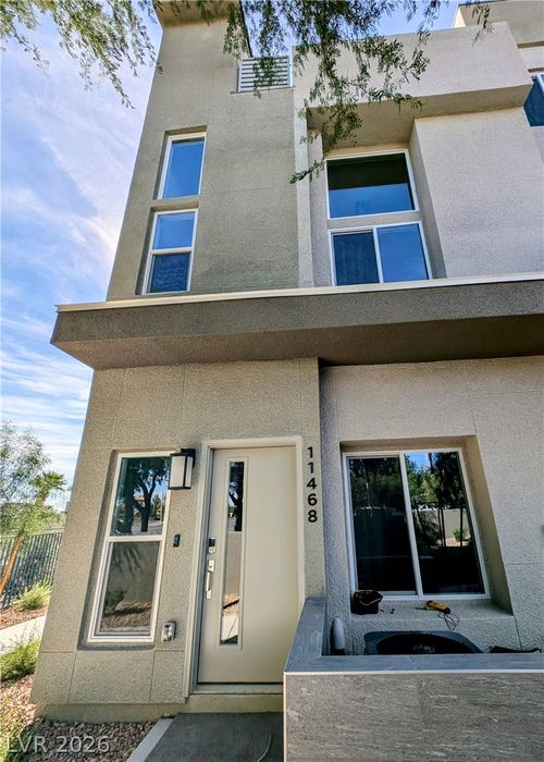 11468 Roaring Peak Dr, Las Vegas, NV, 89135-1594 | Card Image