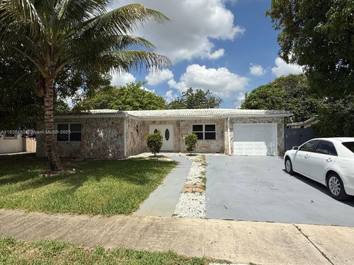 4281 Nw 35th Ter, Lauderdale Lakes, FL, 33309-4125 | Card Image
