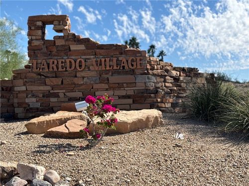 2881 Country Hills Rd, Bullhead City, AZ, 86442-8506 | Card Image