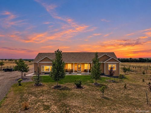 156 W 8th Ave, Byers, CO, 80103-8542 | Card Image