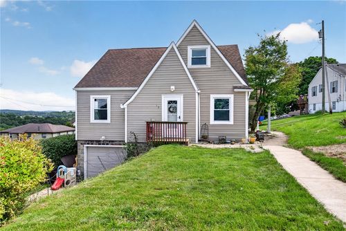 13 Washington Ave, North Irwin, PA, 15642-3320 | Card Image