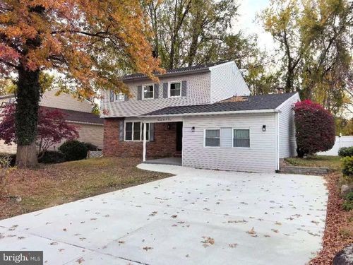 7105 Cynwyd Ave, Pennsauken, NJ, 08109-4535 | Card Image