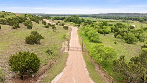 3318 County Road 302, Glen Rose, TX, 76043 | Card Image