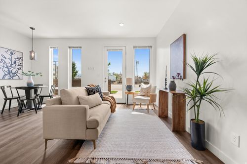 103-1014 1700, Salt Lake City, UT, 84104-2227 | Card Image