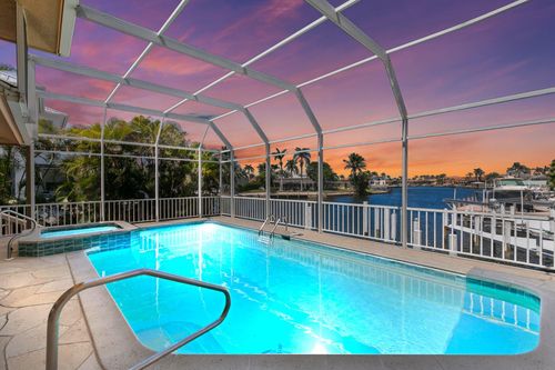 890 San Marco Rd, MARCO ISLAND, FL, 34145-4482 | Card Image