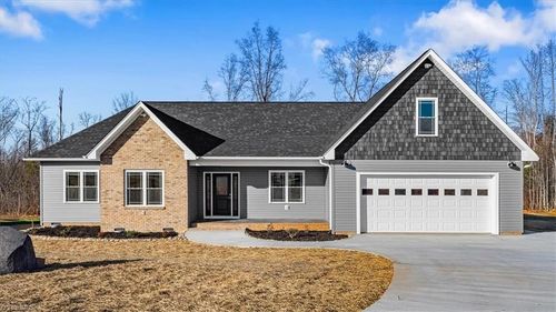 3315 Fox Glow Trl, Asheboro, NC, 27205-8275 | Card Image