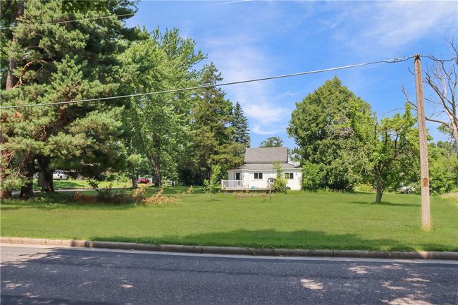 207 2 Nd Ave S, House other with 2 bedrooms, 1 bathrooms and null parking in FREDERIC WI | Image 4