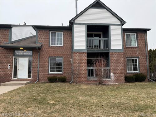 72-15536 Ashley Ct, Macomb, MI, 48044-3806 | Card Image